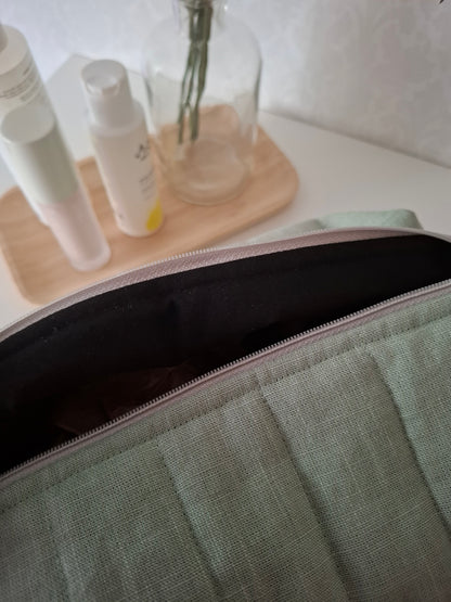ISO meikkipussi